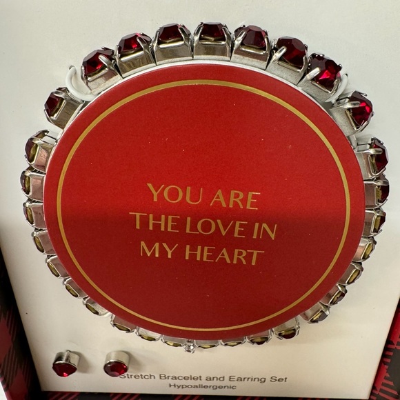 “YOU ARE THE LOVE IN MY HEART” Stretch Bracelet and Earring Set Hypoallergenic - Picture 7 of 10